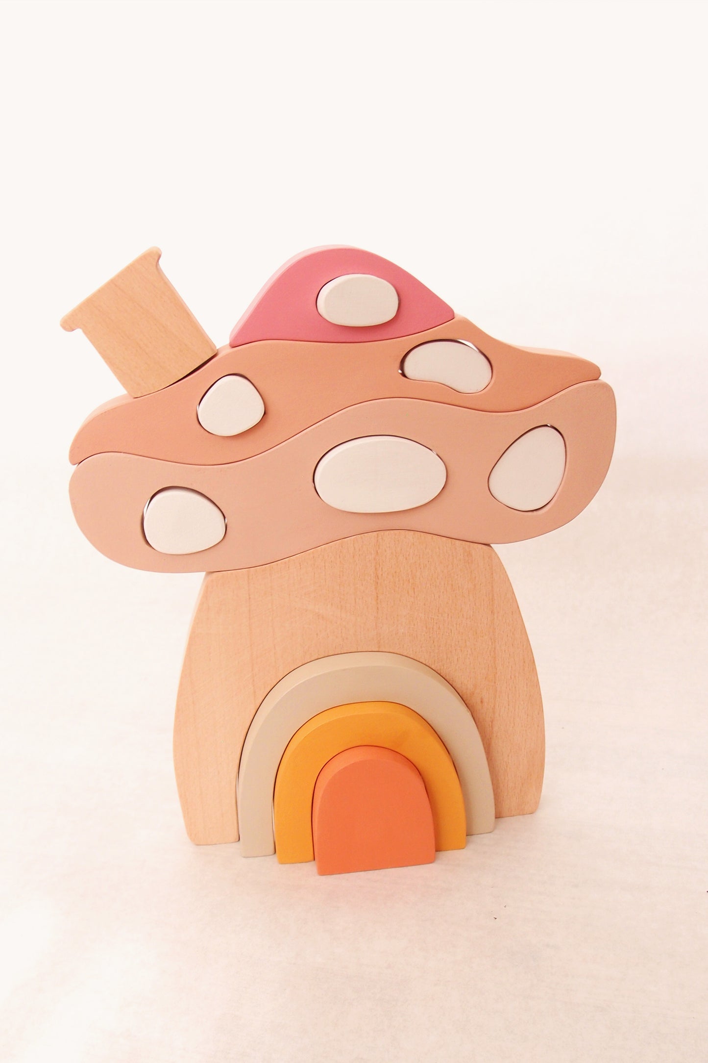 Mushroom House, 18 pieces