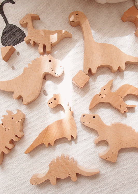 Dino Family, wooden toy set